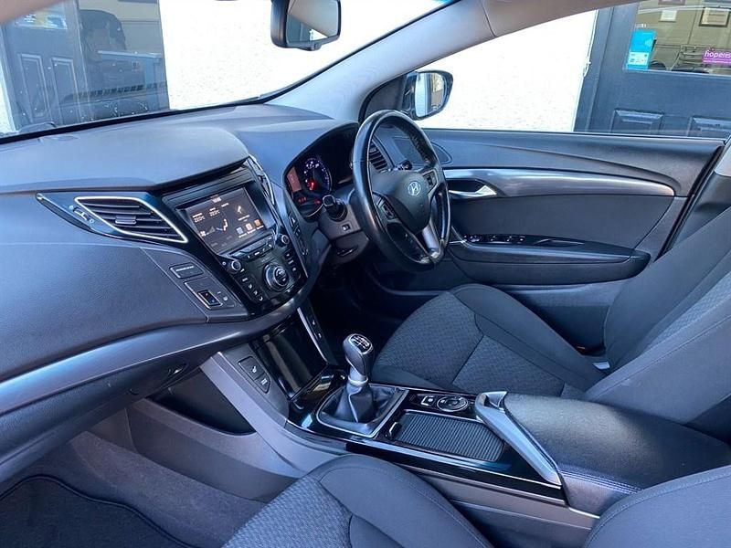 Used Hyundai i40 SE 2017 Black Sedan