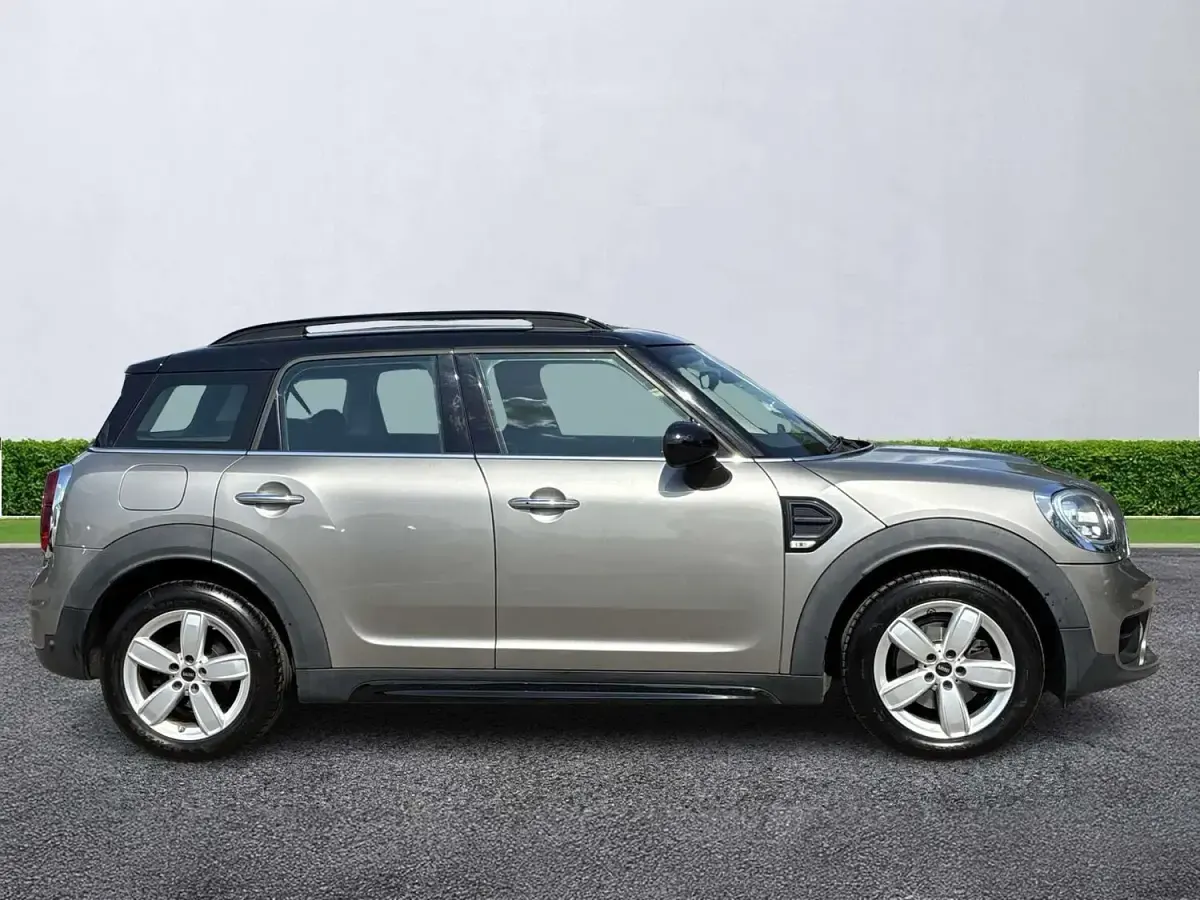 Used Mini Cooper 136 HP (100 kW) 2018 Silver Hatchback