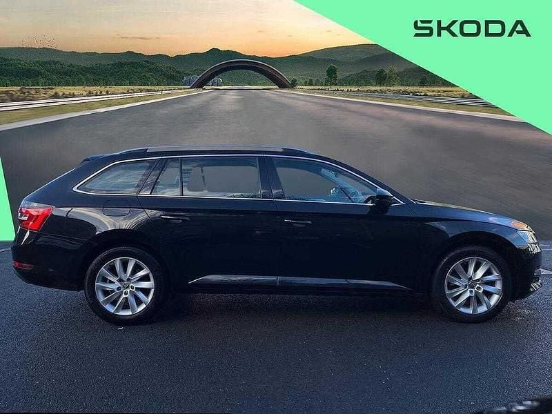 Used Skoda Superb SE Technology 148 HP (108 kW) 2023 Black magic pearl effect Estate