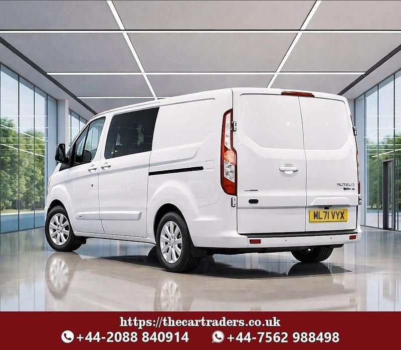 Used Ford Transit Custom Limited 2021 White Van
