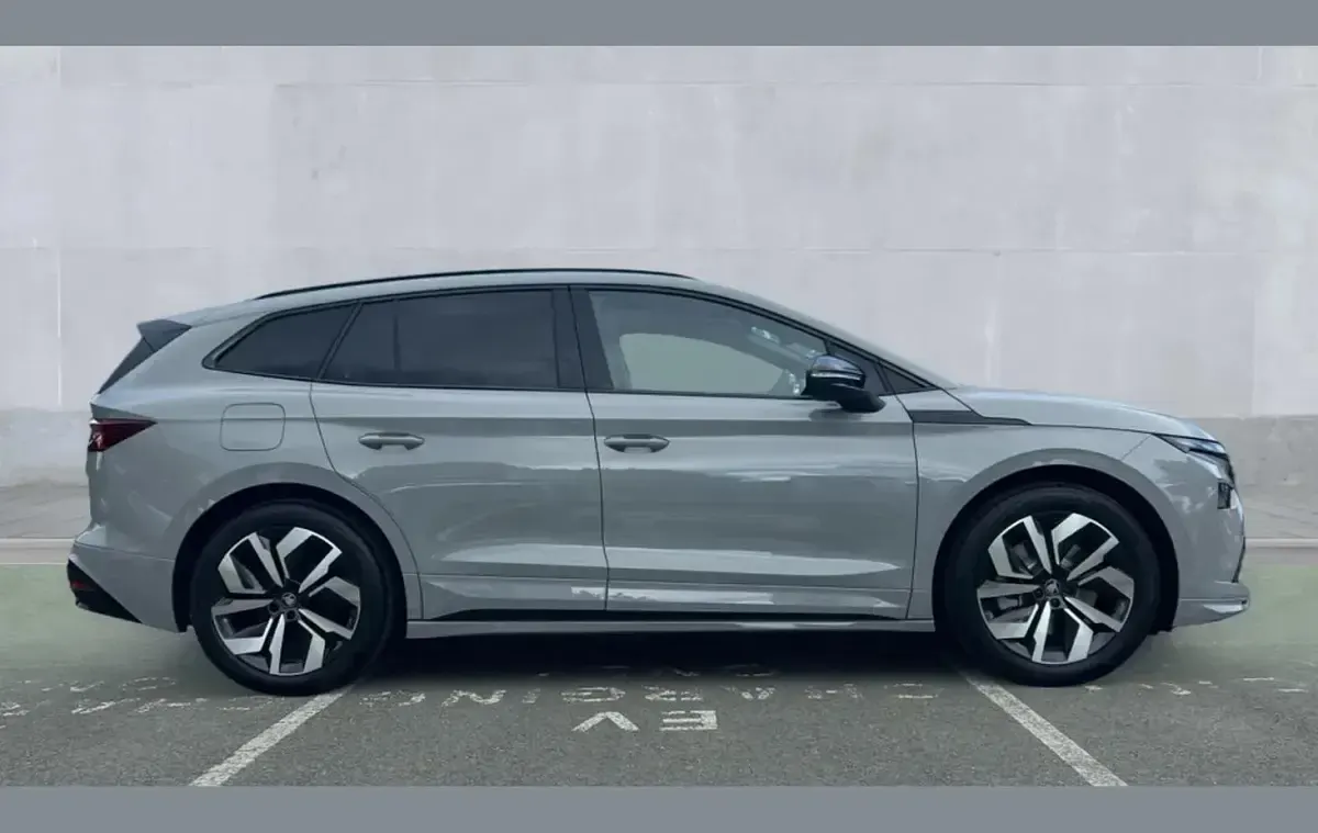 Used Skoda Enyaq iV SportLine 210 kW (286 HP) 2026 Meteor grey SUV