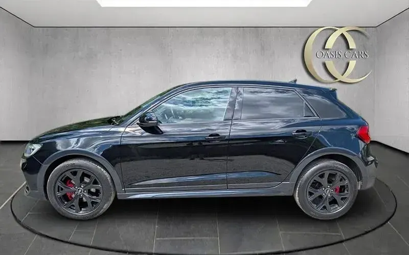 Used Audi A1 116 HP (85 kW) 2021 Black SUV