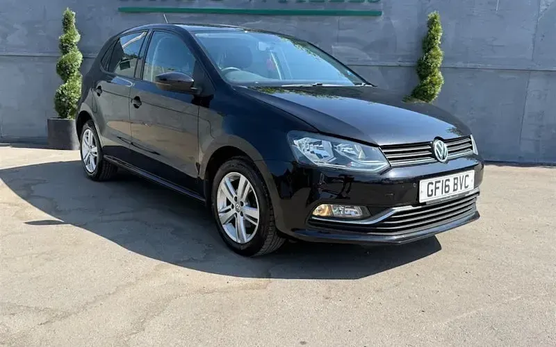 Begagnad VW Polo Match 90 HK (66 kW) 2016 Halvkombi