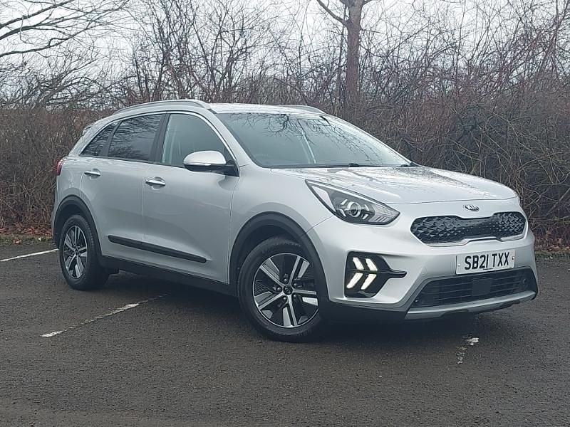 Used Kia Niro 139 HP (102 kW) 2021 Silver SUV