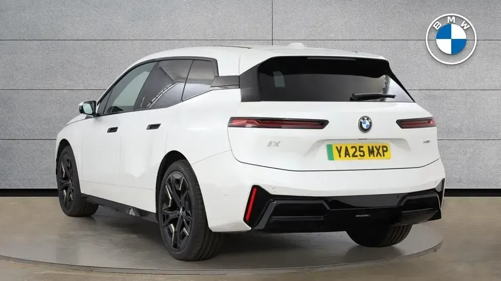 Used BMW iX M Sport 394 kW (537 HP) 2025 White SUV