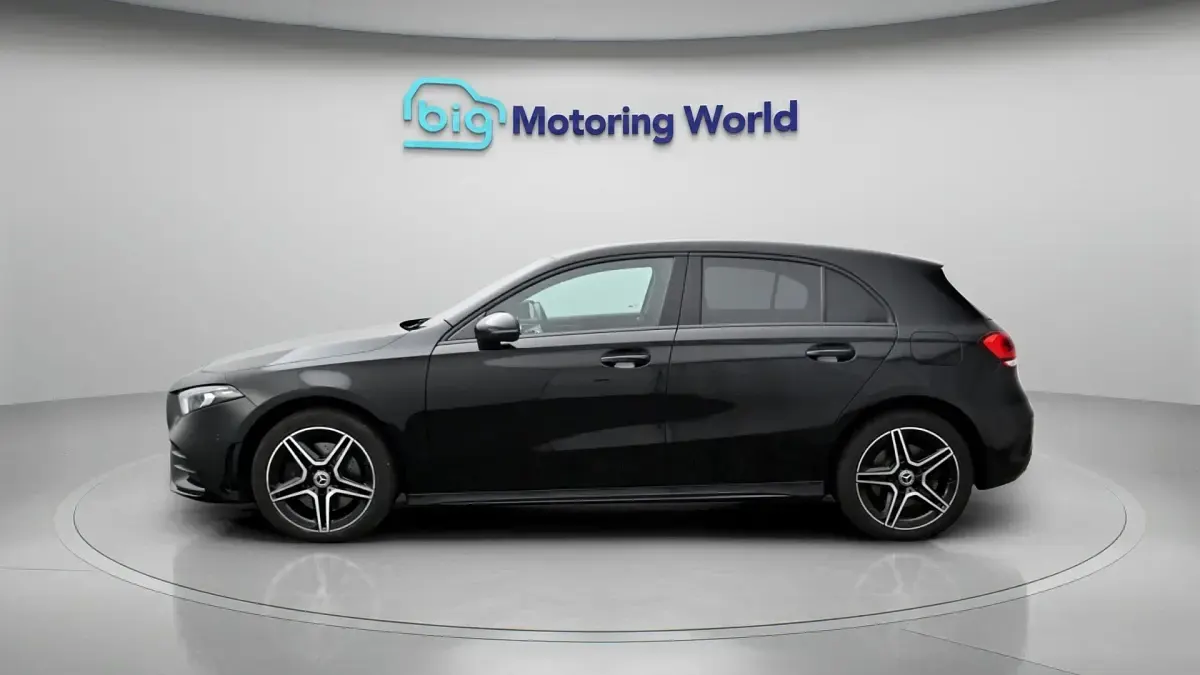 Used Mercedes A250 Executive 215 HP (158 kW) 2022 Black Hatchback