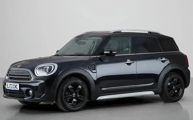 Used Mini Cooper Classic 136 HP (100 kW) 2022 Hatchback