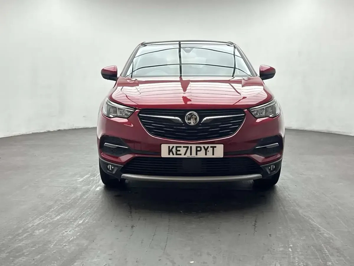 Used Vauxhall Grandland X Elite 130 HP (95 kW) 2021 Red SUV