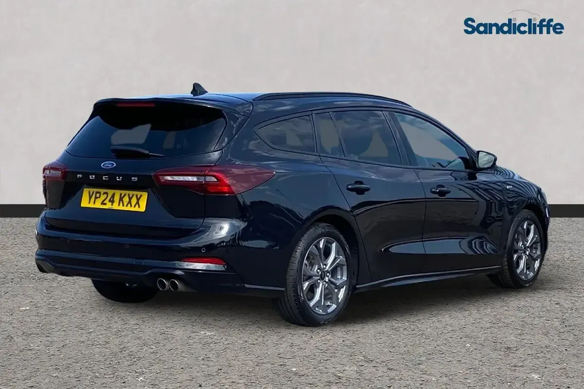 Used Ford Focus ST-Line 155 HP (114 kW) 2024 Black Estate