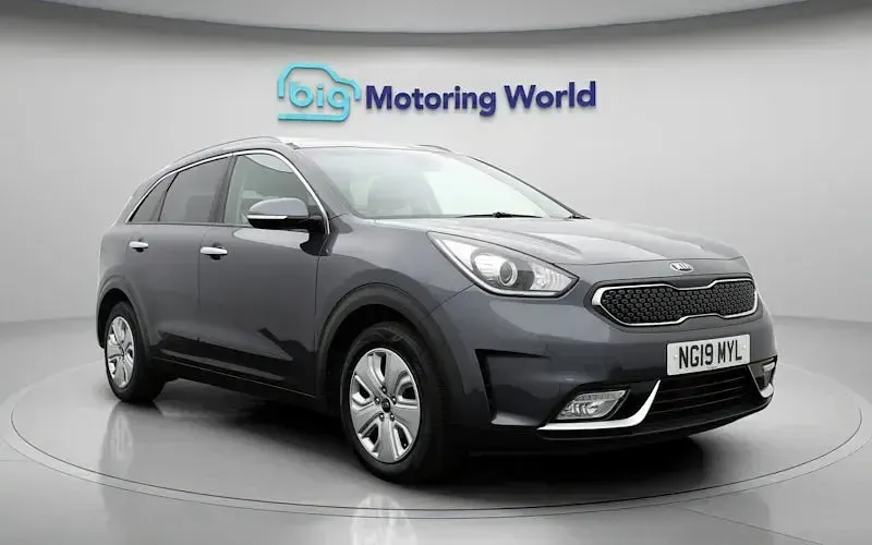 Used Kia Niro 141 HP (103 kW) 2019 Grey SUV