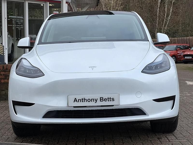 Used Tesla Model Y RWD 11 kW (15 HP) 2023 White SUV