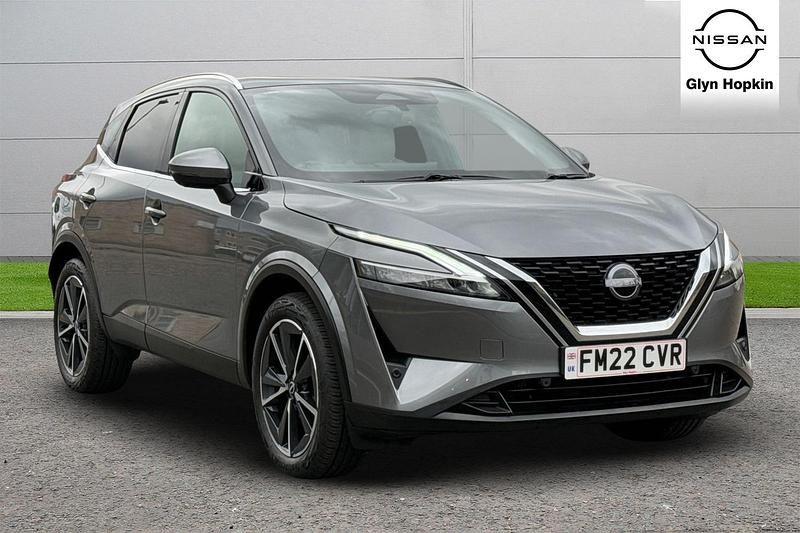 Grey Used 2022 Nissan Qashqai Tekna SUV | £23,966 (Expensive) - Image 1/4
