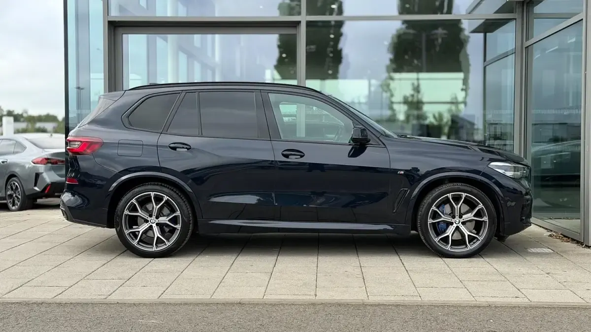 Used BMW X5 M Sport 282 HP (207 kW) 2022 Black SUV