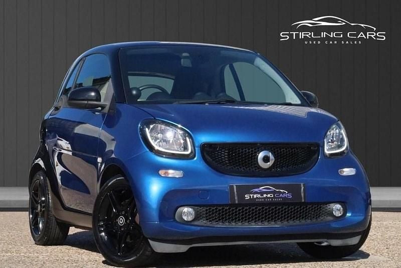 Blue Used 2015 Smart ForTwo Coupé Premium Coupe | £8,989 (Fair price) - Image 1/4