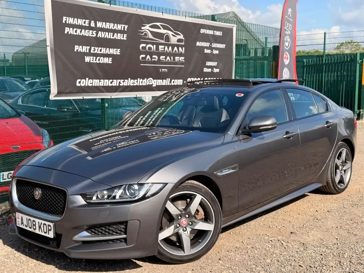 Begagnad Jaguar XE R-Sport 2015 Grå Sedan