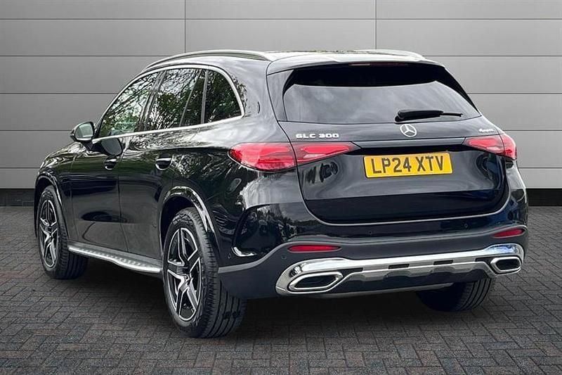 Used Mercedes GLC300 AMG line 258 HP (189 kW) 2024 Obsidian black Estate