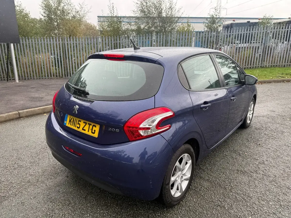 Used Peugeot 208 Active 2015 Blue Hatchback