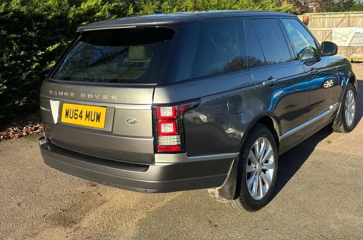 Used Land Rover Range Rover Vogue SE 258 HP (189 kW) 2014 Grey SUV