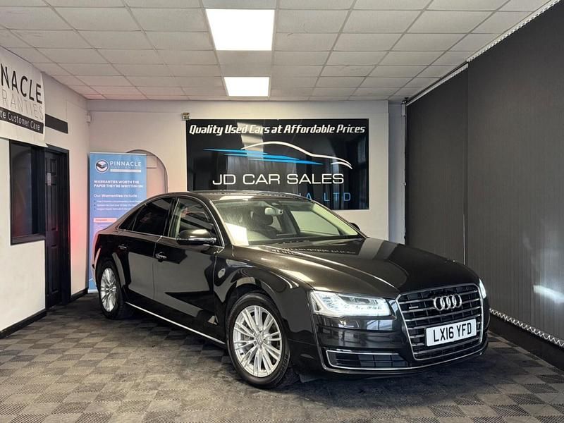 Used Audi A8 Advanced 262 HP (192 kW) 2016 Black Sedan