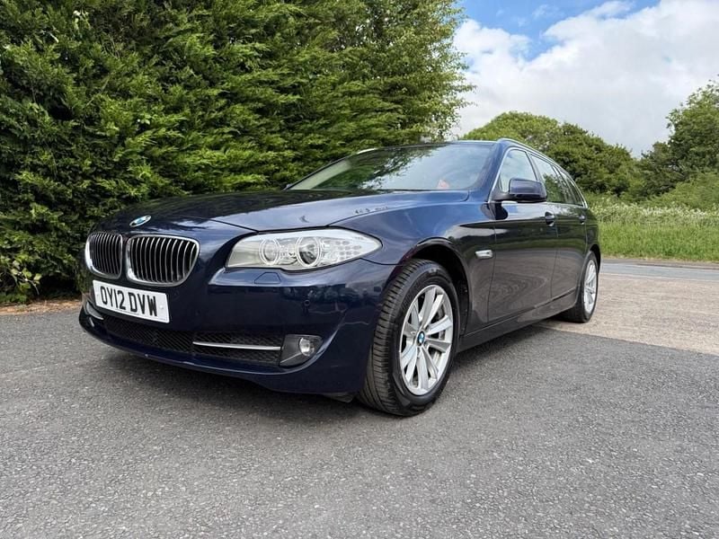 Begagnad BMW 520 Comfort Edition 2012 Blå Kombi