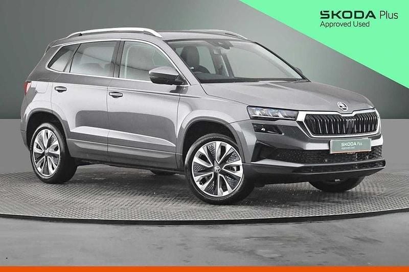 Graphite grey metallic Used 2024 Skoda Karoq SE L SUV | £22,665 (Fair price) - Image 1/4