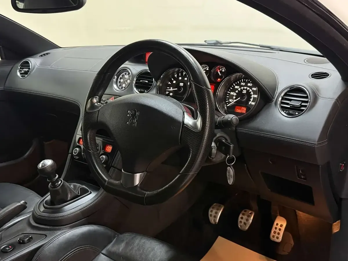 Used Peugeot RCZ GTi 156 HP (114 kW) 2012 Grey Coupe