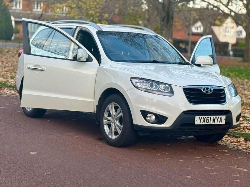 White Used 2011 Hyundai Santa Fe Premium SUV | £2,180 (Good price) - Image 1/4