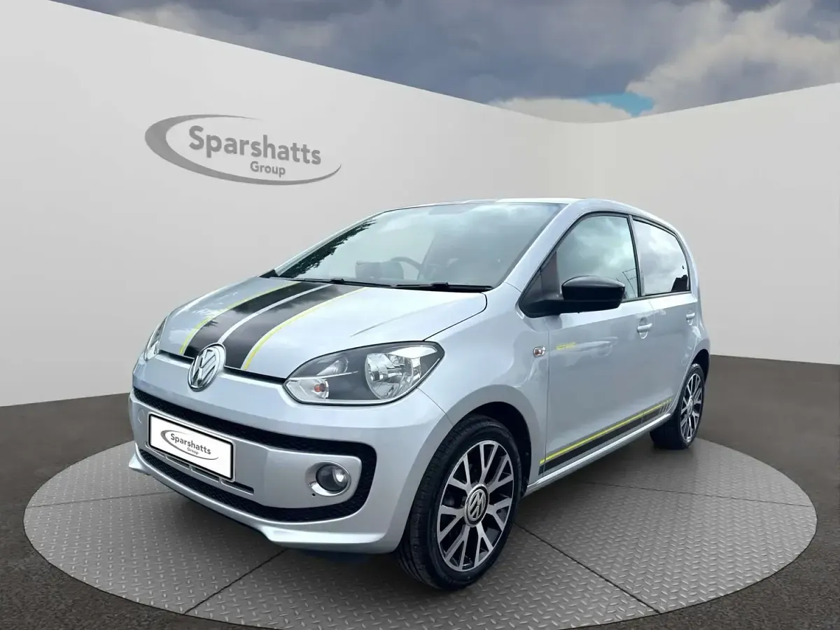 Used VW up! 75 HP (55 kW) 2015 Silver Hatchback
