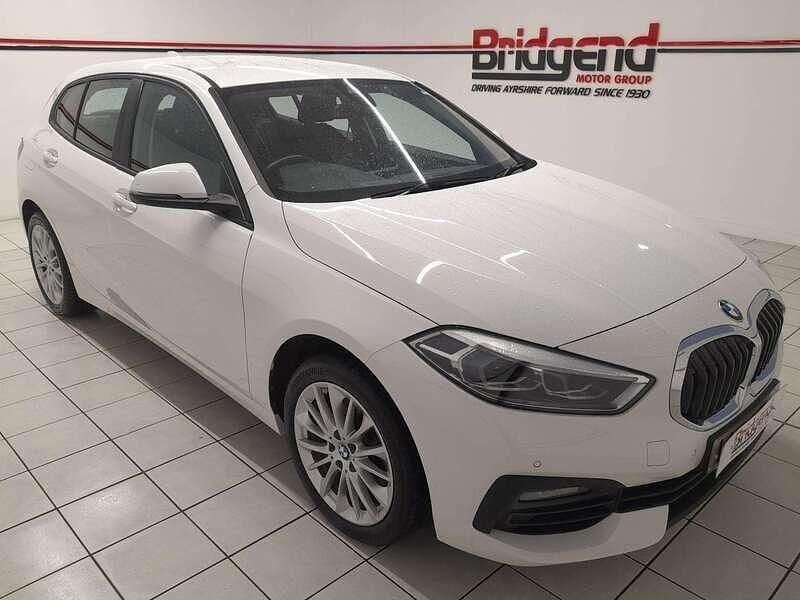 Used BMW 118 2024 White Hatchback