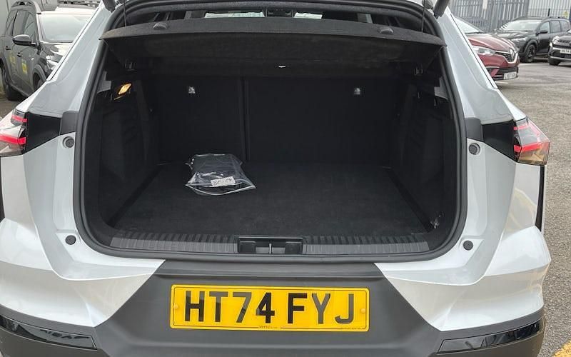 Used Renault Symbioz Techno Esprit Alpine 143 HP (105 kW) 2025 SUV