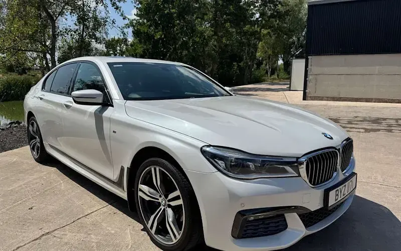 Used BMW 730 M Sport 265 HP (194 kW) 2019 Sedan