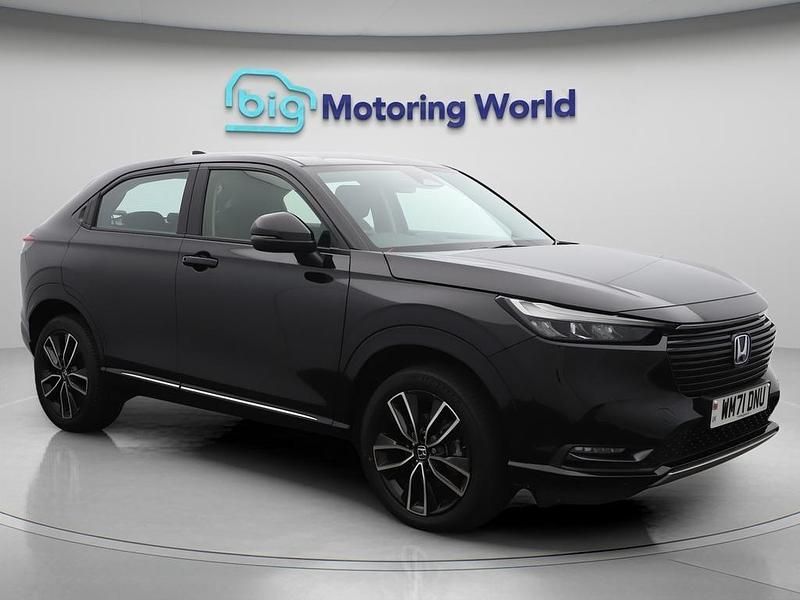Black Used 2022 Honda HR-V Advance SUV | £19,900 (Super price) - Image 1/4