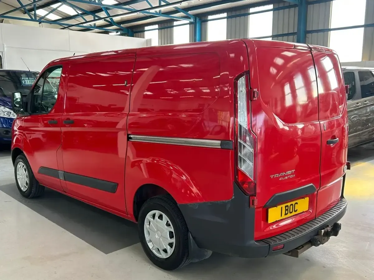 Usado Ford Transit Custom 125 HP (91 kW) 2014 Vermelho Van