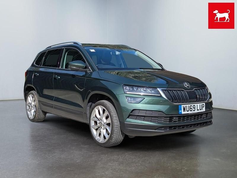 Green Used 2019 Skoda Karoq SUV | £19,495 (A bit pricey) - Image 1/4