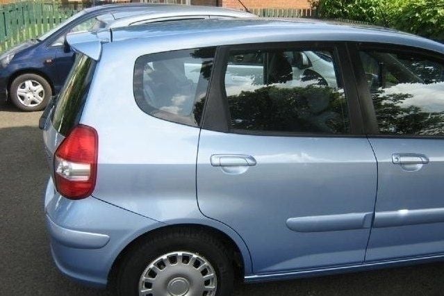 Begagnad Honda Jazz 2003 Halvkombi