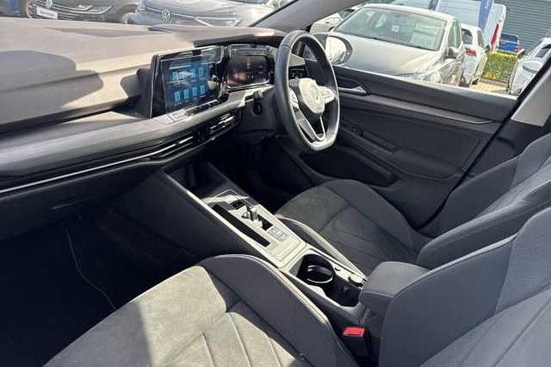 Used VW Golf VII 150 HP (110 kW) 2021 Hatchback