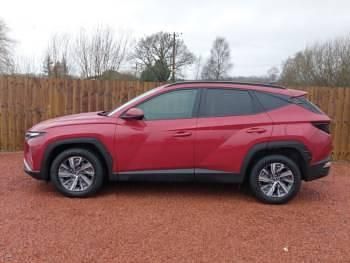 Used Hyundai Tucson SE 150 HP (110 kW) 2022 Red SUV