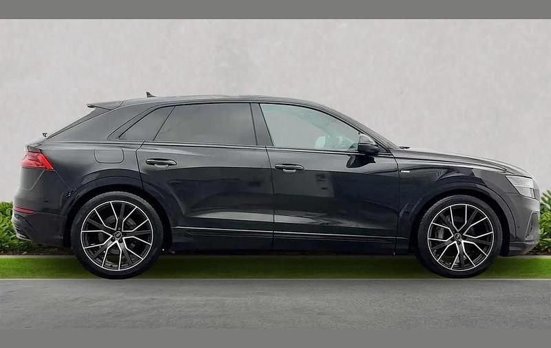 Used Audi Q8 Black Edition 340 HP (250 kW) 2022 Black SUV