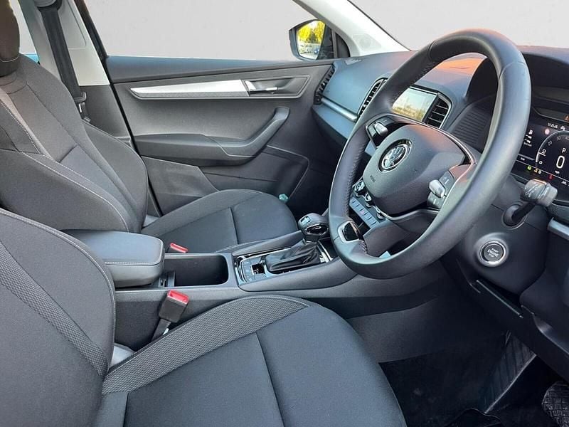Black Used 2024 Skoda Karoq SE Drive SUV | £22,495 (Fair price) - Image 1/3