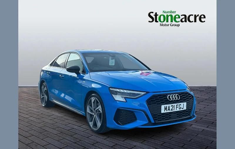 Used Audi A3 Comfort 150 HP (110 kW) 2021 Blue Sedan