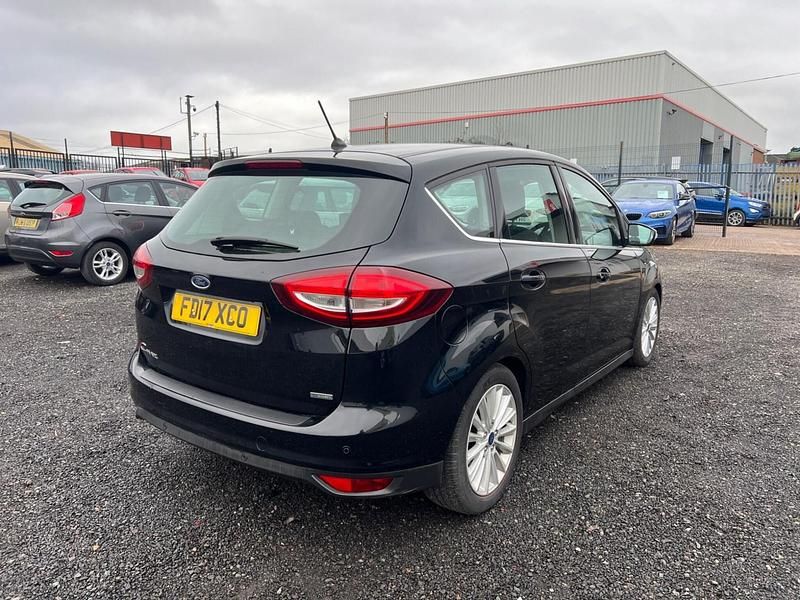 Usado Ford C-MAX Titanium 2017 Preto Monovolume
