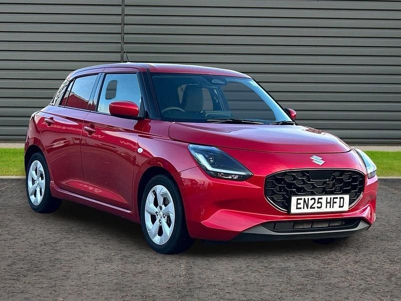 Used Suzuki Swift 82 HP (60 kW) 2025 Red Hatchback