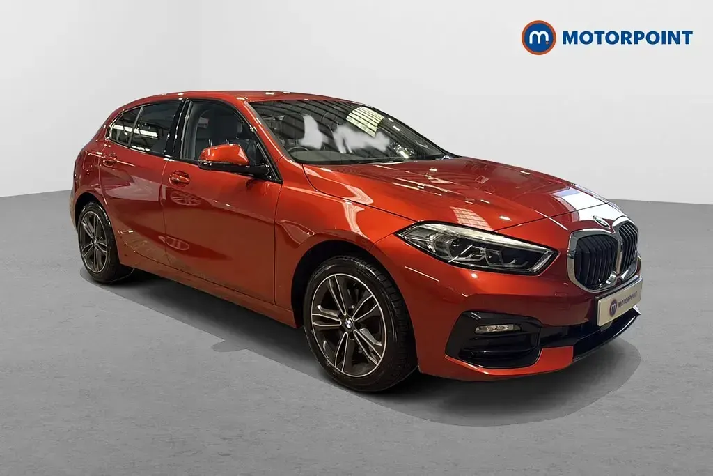 Used BMW 118 Sport Line 136 HP (100 kW) 2023 Hatchback