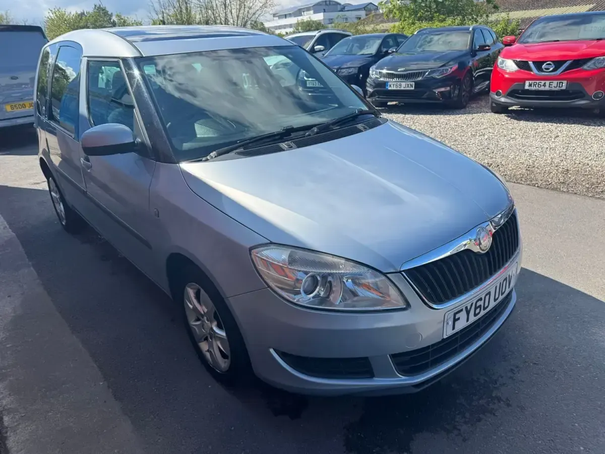 Gebraucht Skoda Roomster SE 105 PS (77 kW) 2010 Blau Van / Kleinbus