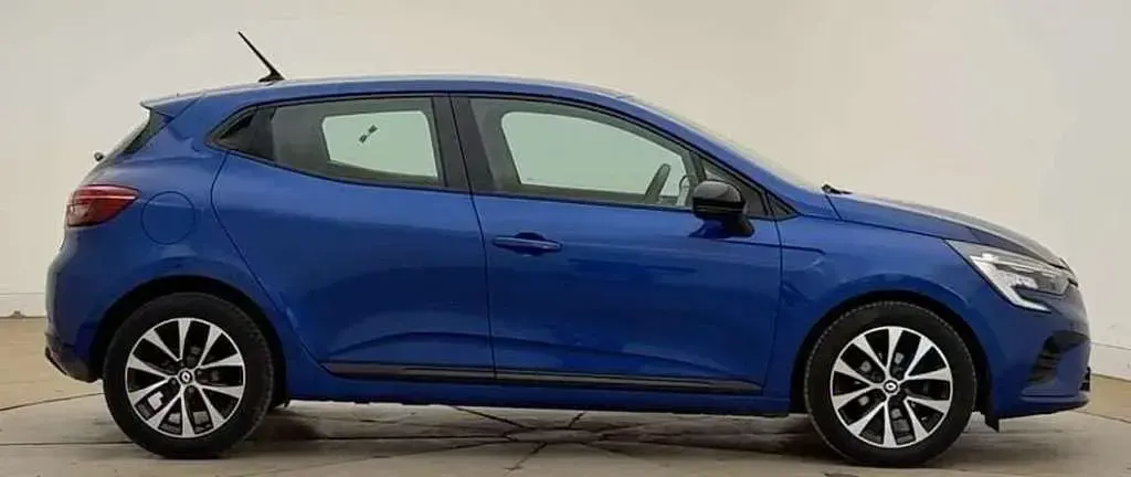 Used Renault Clio Evolution 2023 Blue Hatchback