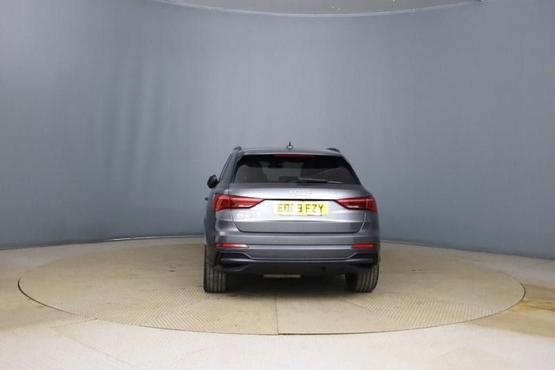 Used Audi Q3 Comfort 150 HP (110 kW) 2019 Grey SUV