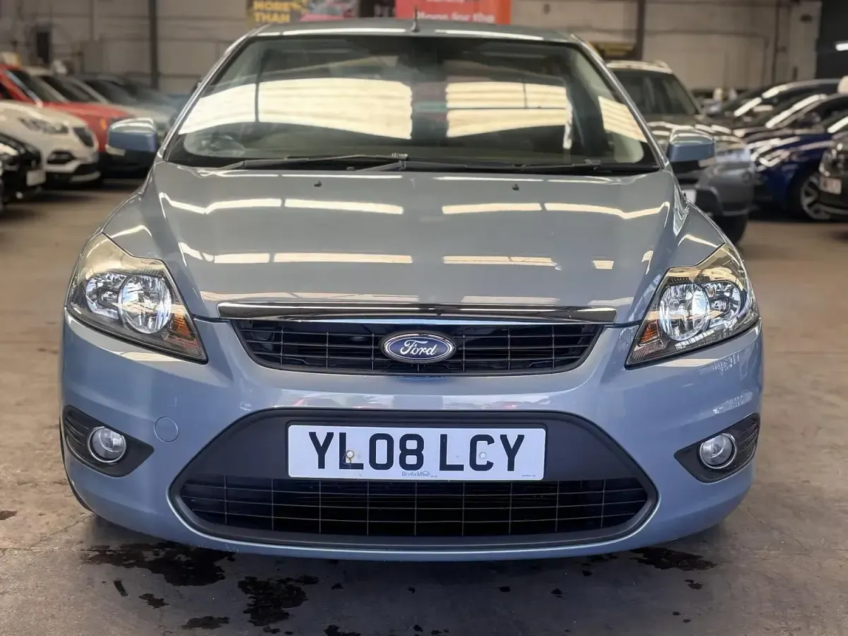 Used Ford Focus Zetec 2008 Blue Hatchback