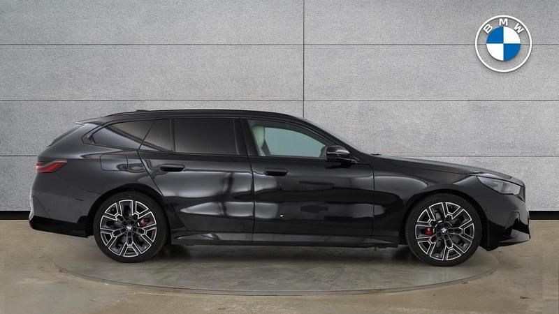 Used BMW 520 M Sport 205 HP (150 kW) 2025 Black Estate