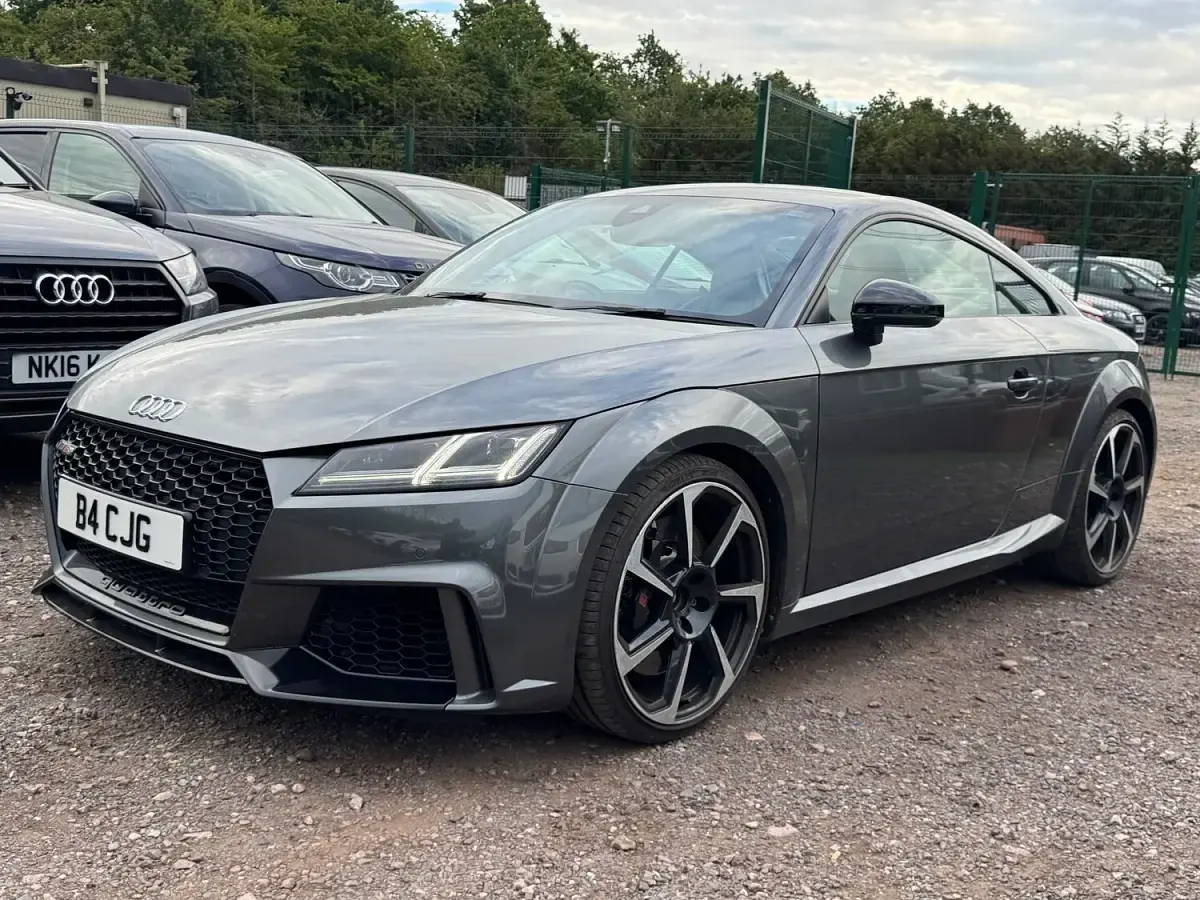 Used Audi TT RS 400 HP (294 kW) 2018 Black Coupe