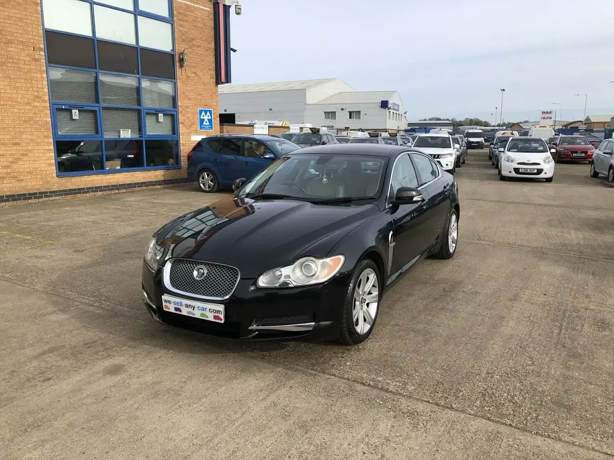 Used Jaguar XF Luxury 207 HP (152 kW) 2008 Black Sedan